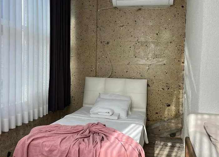 Szálloda Alalucca Hotel By Elda *